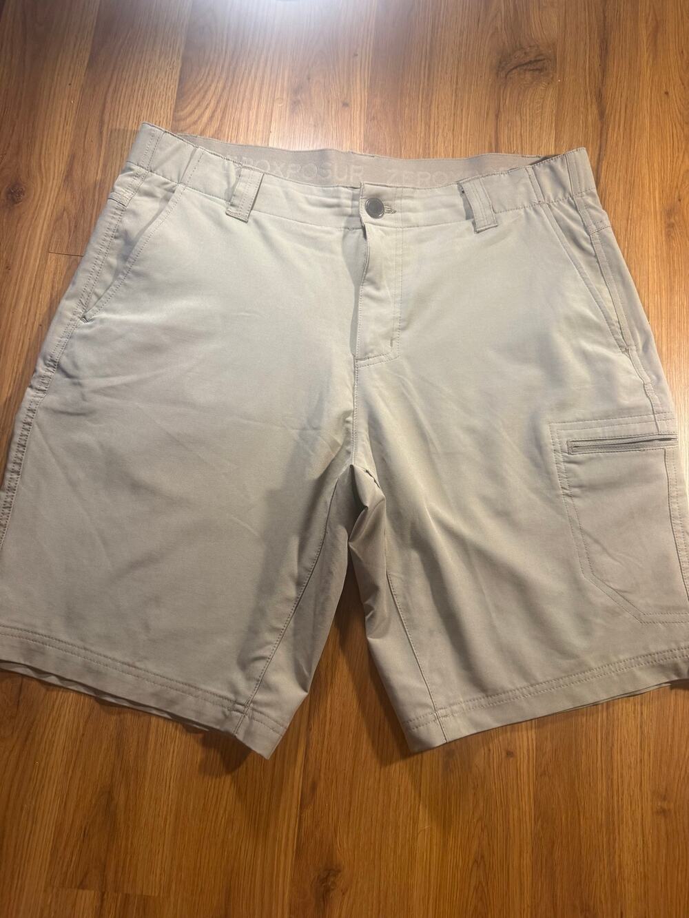 ZeroXposur Men's Travel Series Shorts Size 34 Hiking Performance Tan Khaki